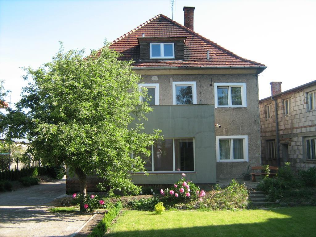 Villa Centrum Малборк Екстериор снимка